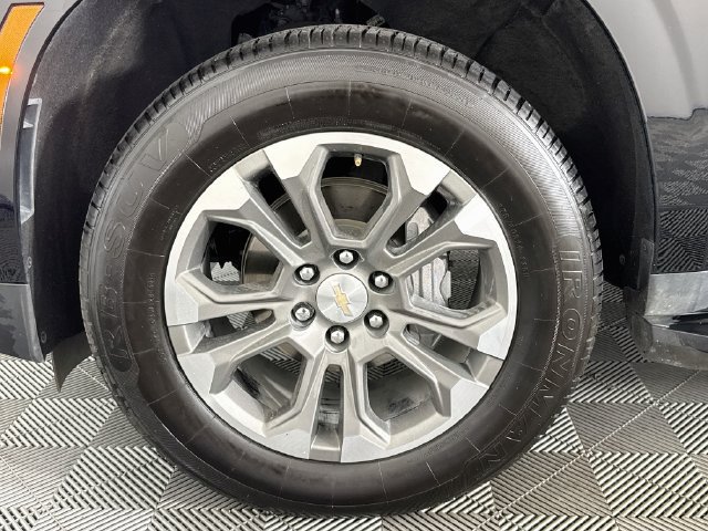 Used 2025 Chevrolet Tahoe LS RWD image 38