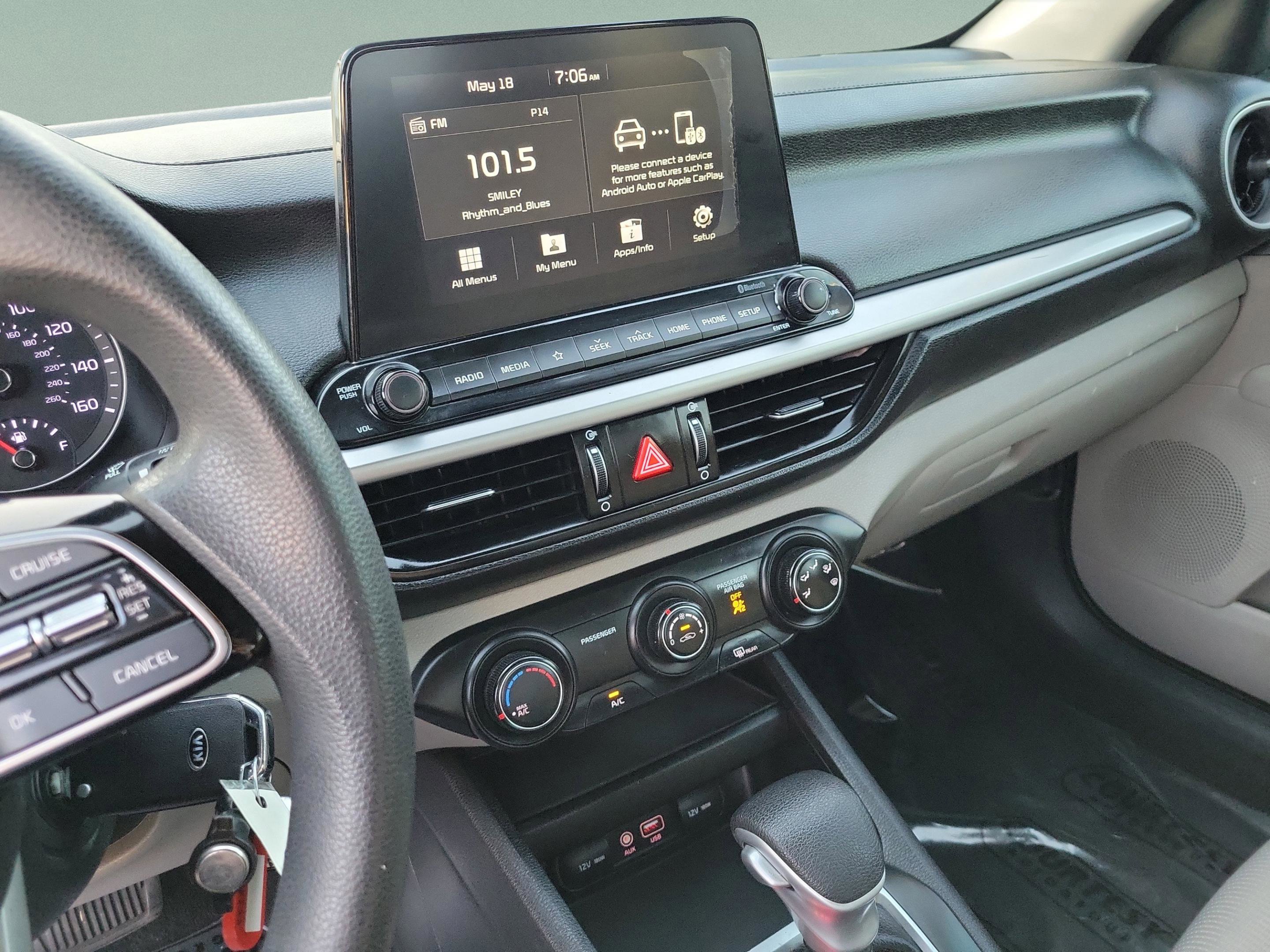 Used 2020 Kia Forte LXS FWD image 23