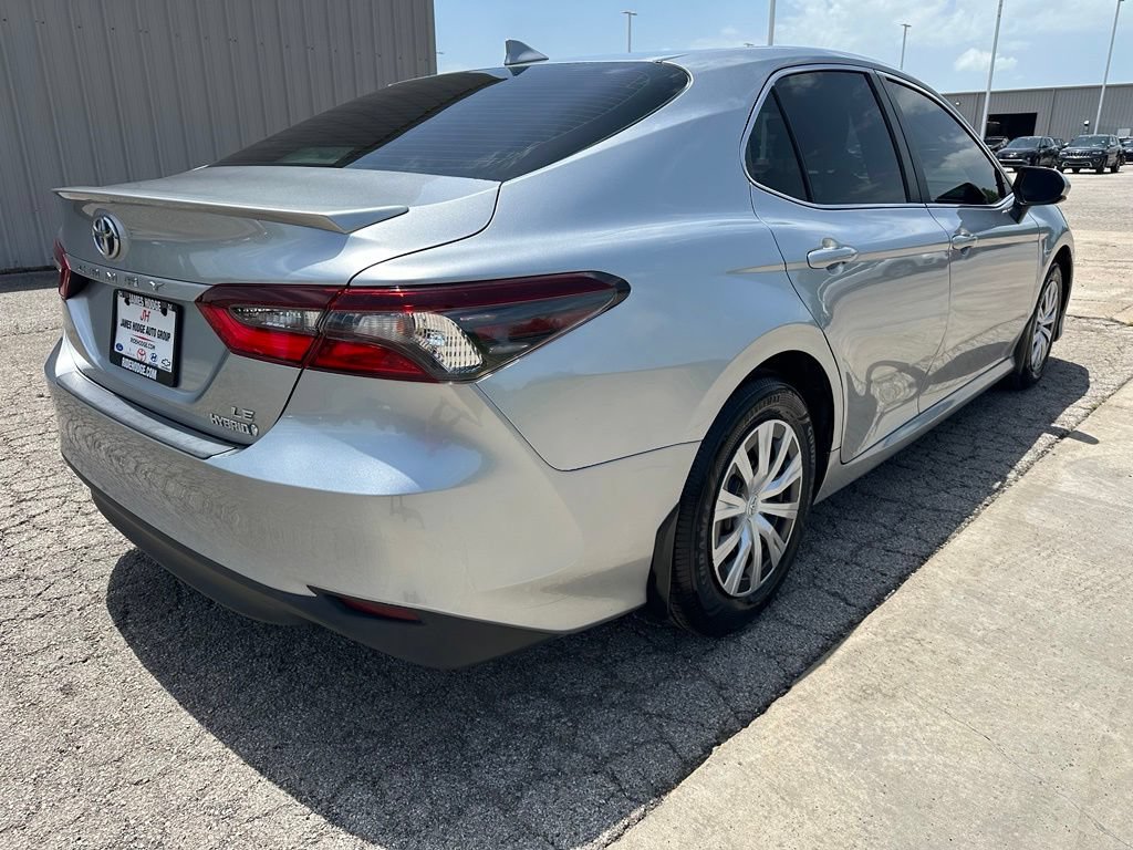 Used 2023 Toyota Camry LE FWD image 5