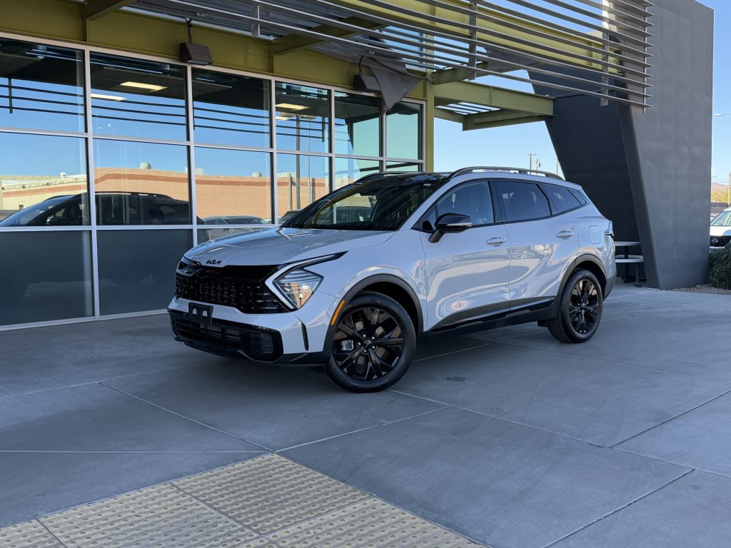 Used 2025 Kia Sportage X-Line w/ Premium Package image 1