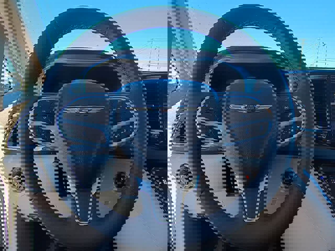 Used 2024 Chrysler Pacifica Touring-L image 15