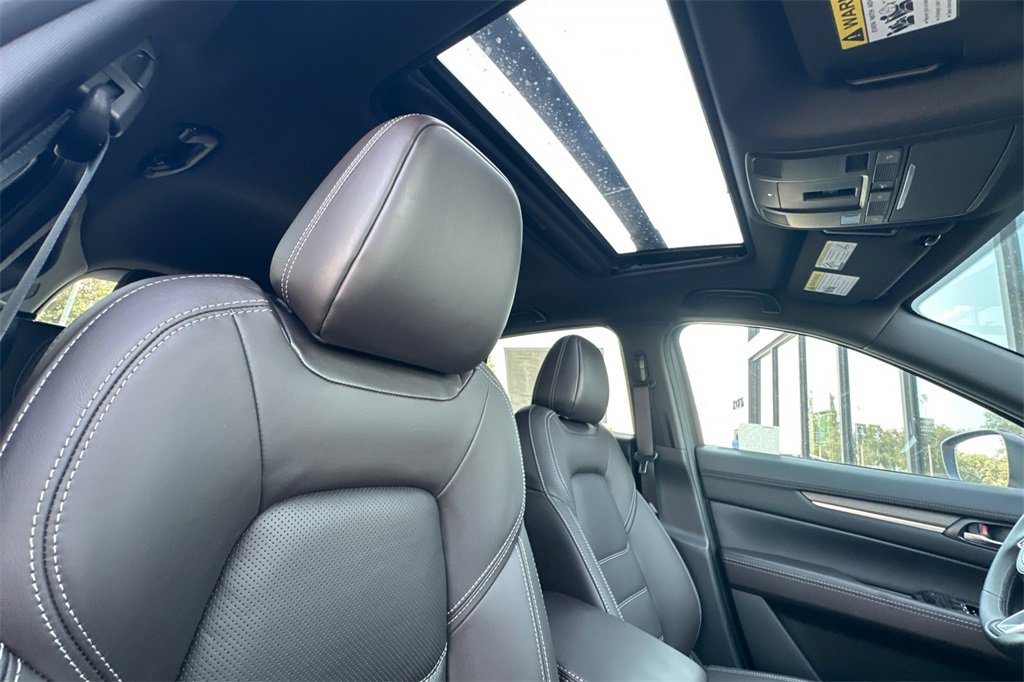 New 2025 MAZDA CX-5 Signature image 18