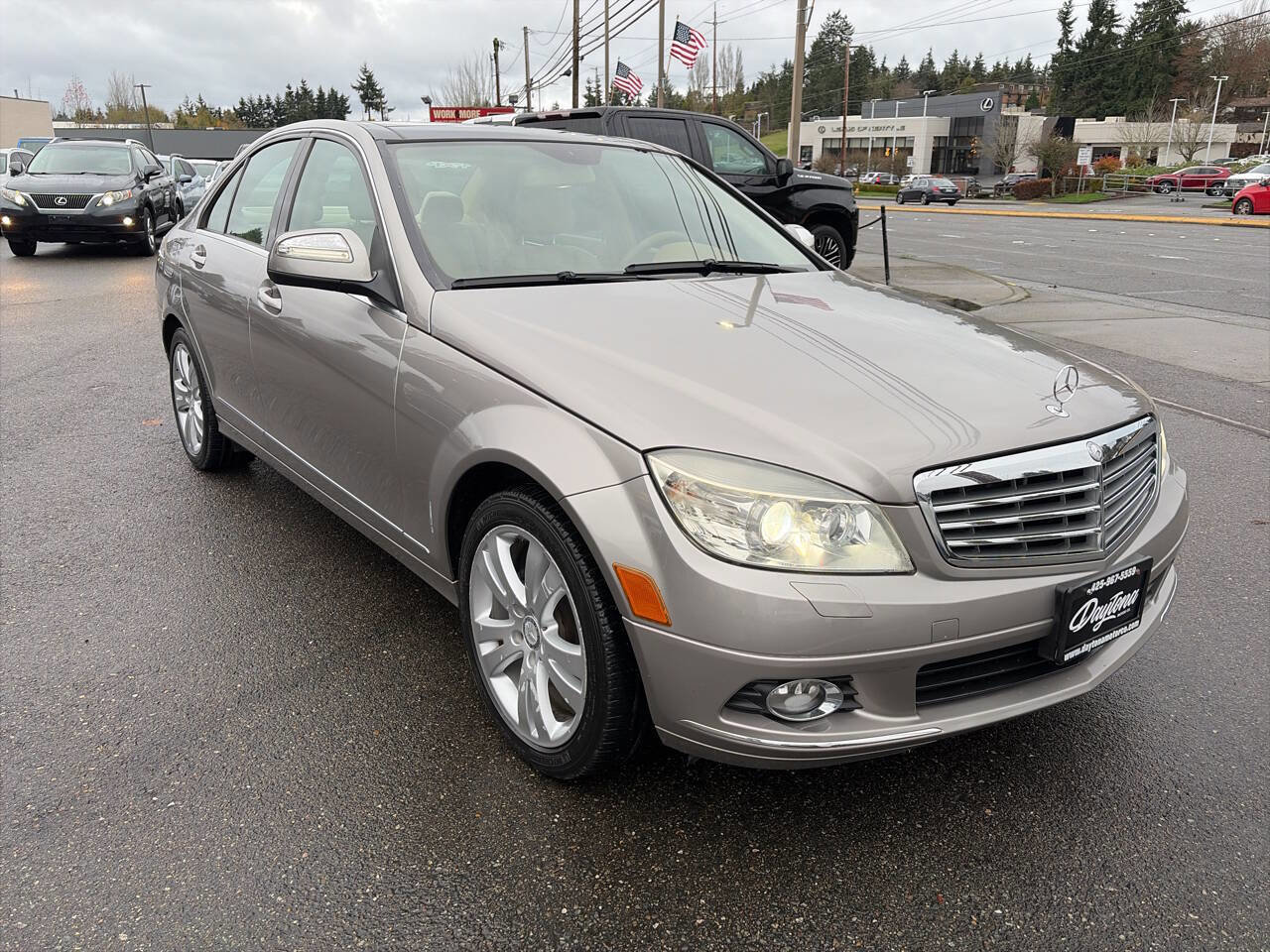 Used 2008 Mercedes-Benz C 300 Sedan image 12