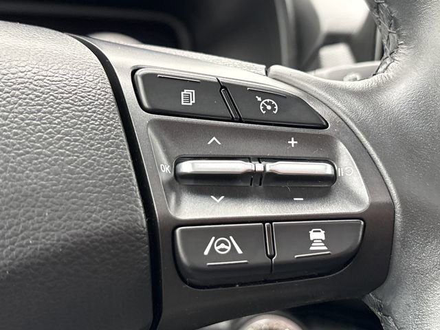 Used 2023 Hyundai Kona Limited AWD/4WD image 20
