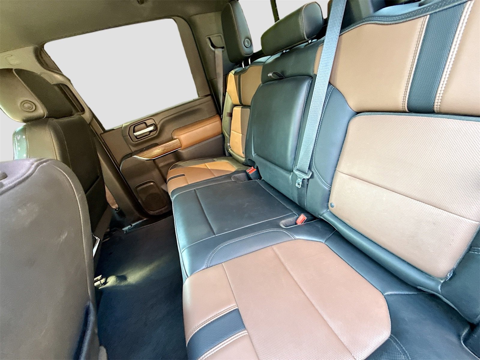 Used 2021 Chevrolet Silverado 3500 High Country image 25