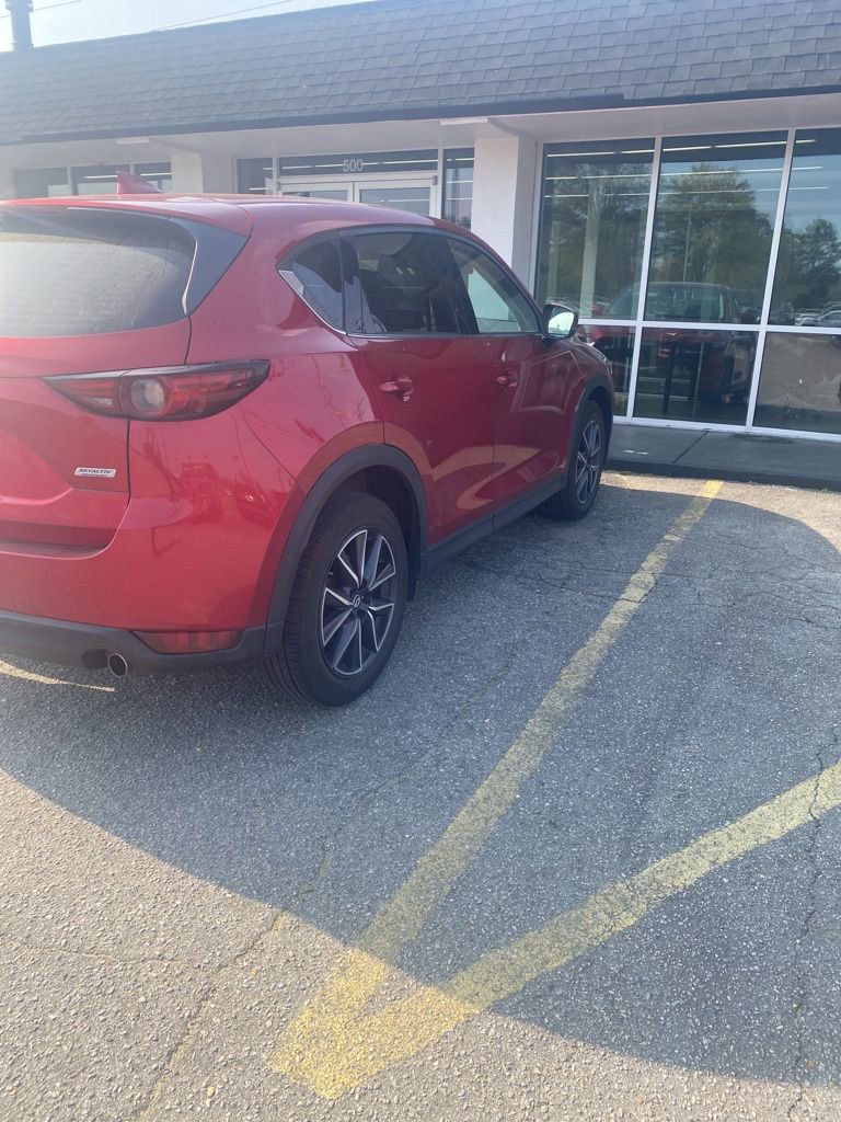 Used 2017 MAZDA CX-5 Grand Touring w/ Premium Package image 3