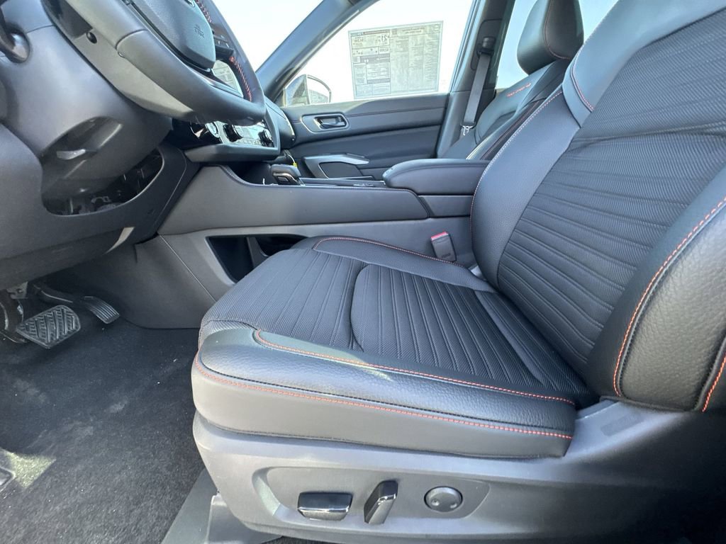 New 2026 Nissan Pathfinder Rock Creek image 12