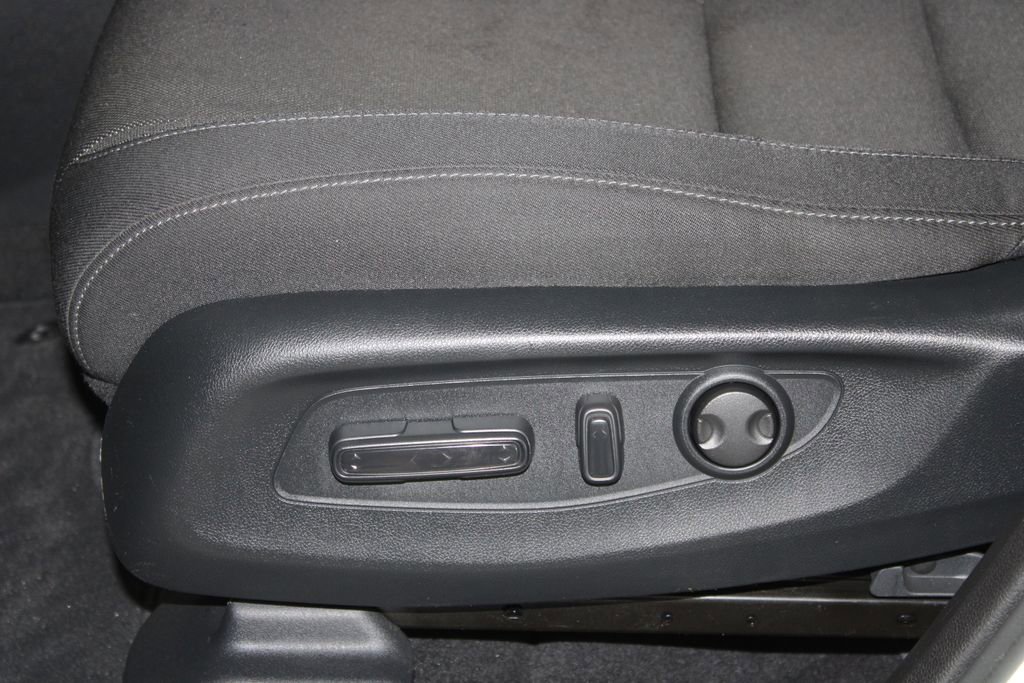 Used 2023 Honda CR-V EX image 13