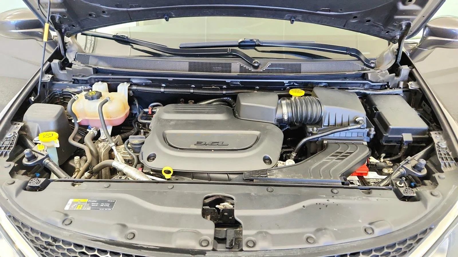 Used 2019 Chrysler Pacifica Touring-L FWD image 40