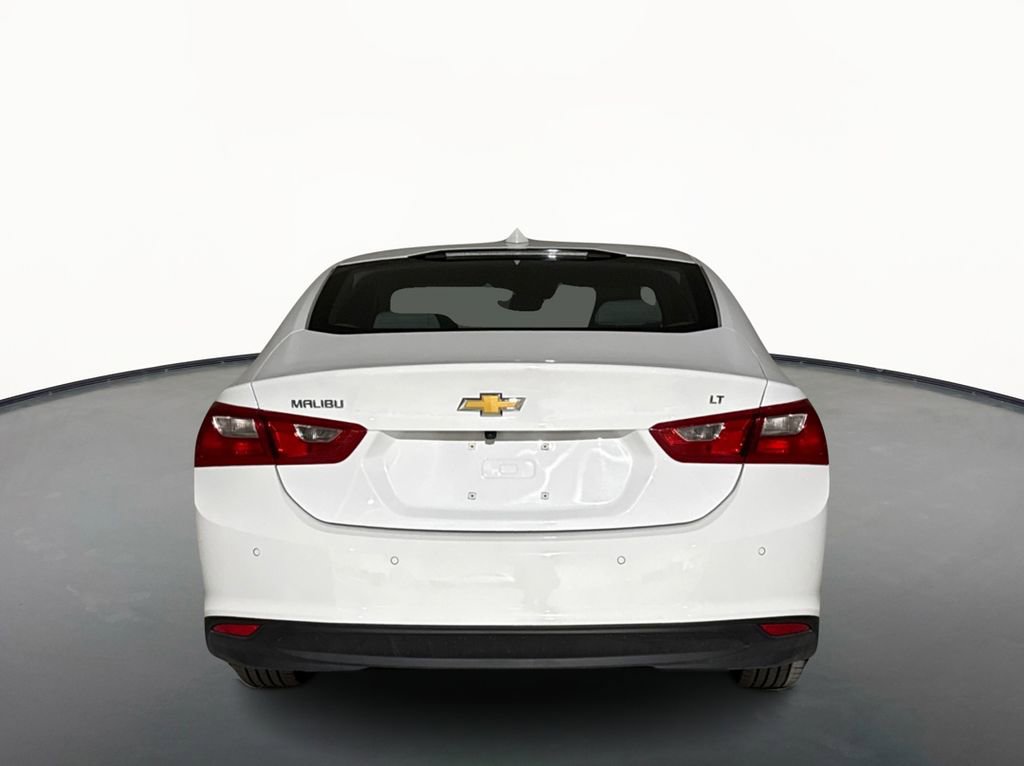 Used 2025 Chevrolet Malibu LT image 6