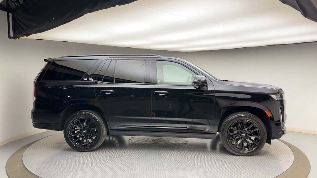 Used 2024 Cadillac Escalade Sport Platinum AWD/4WD image 9