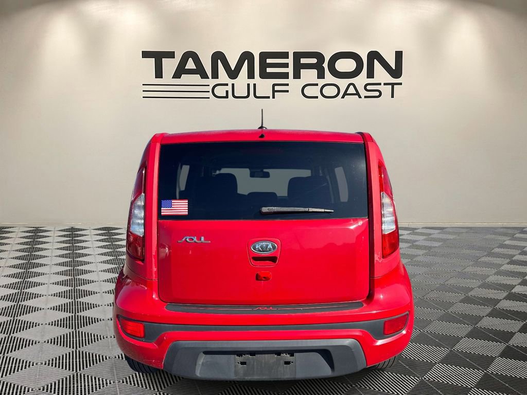Used 2012 Kia Soul + w/ Audio Pkg FWD image 5