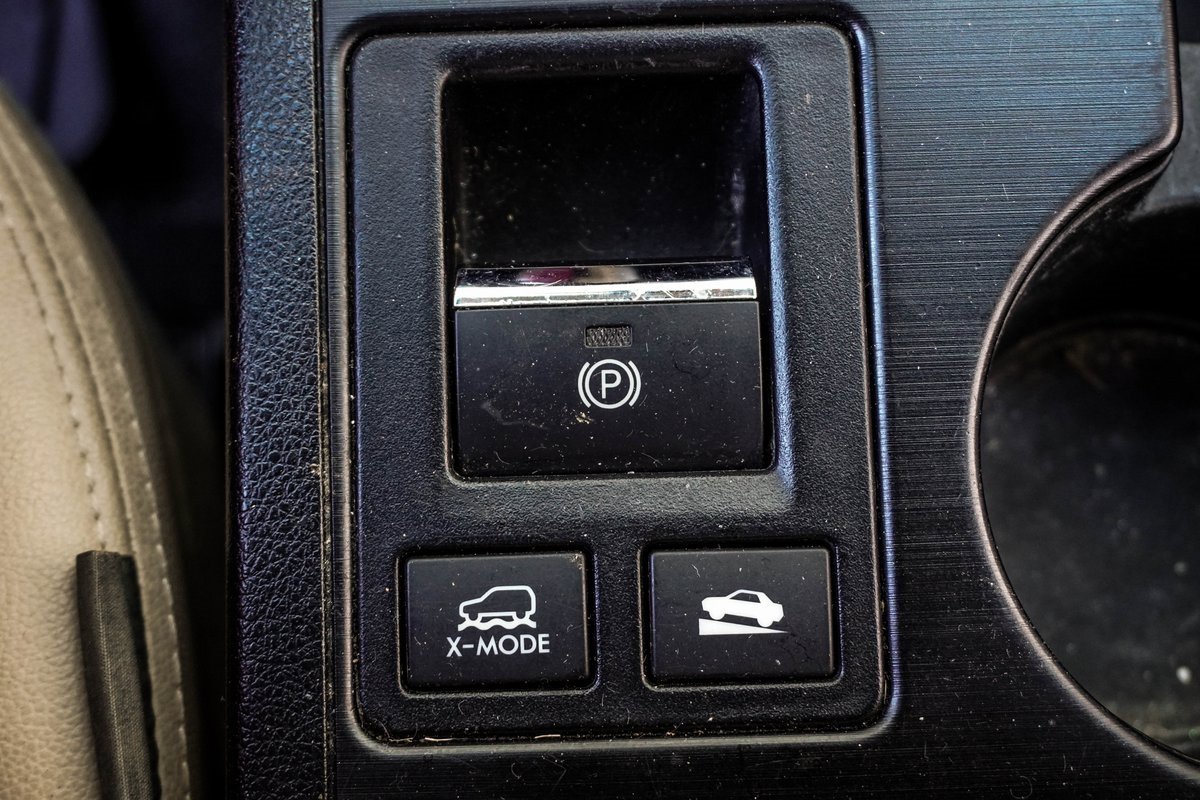 Used 2017 Subaru Outback 2.5i Limited image 25