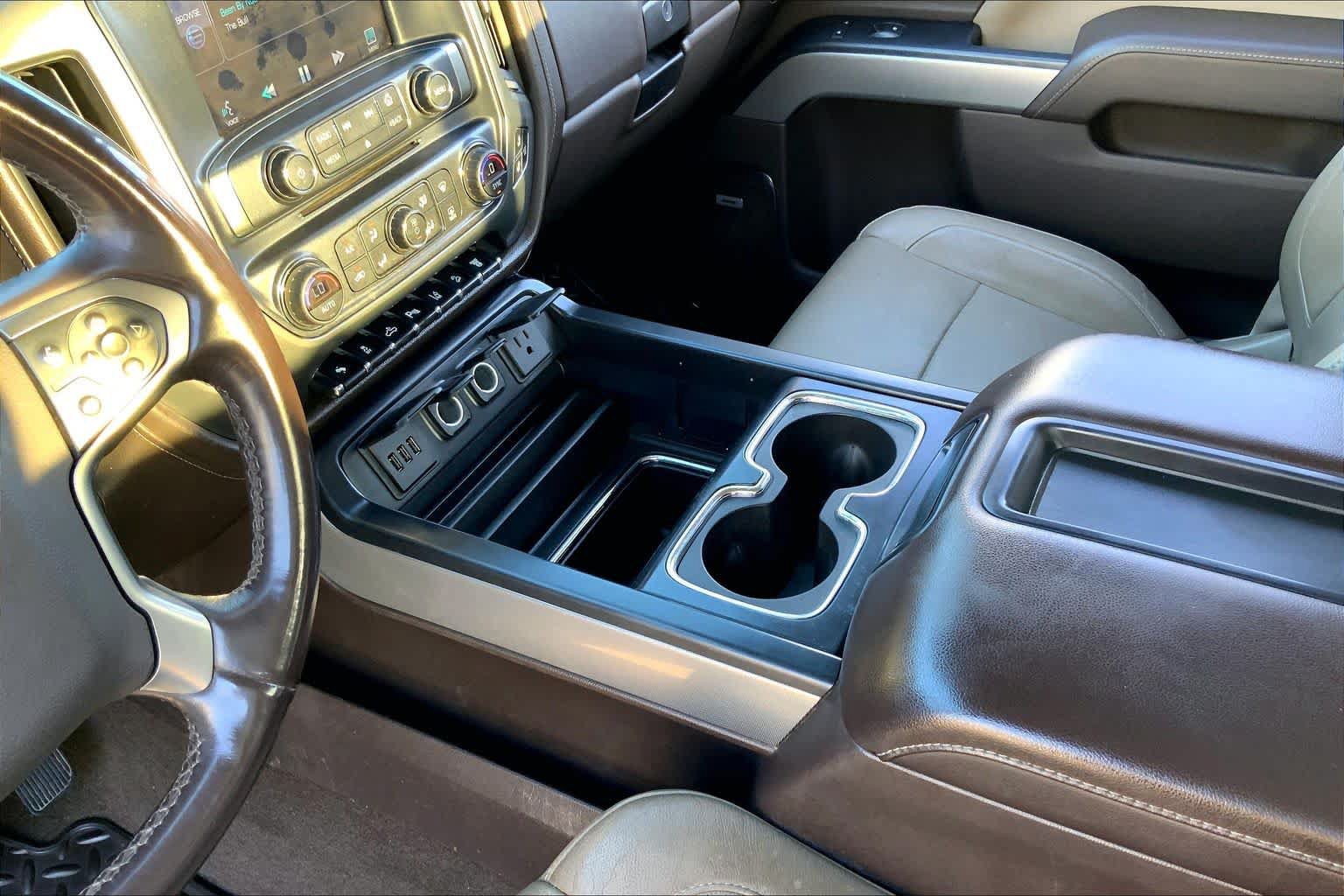Used 2015 Chevrolet Silverado 2500 LTZ w/ Duramax Plus Package AWD/4WD image 16