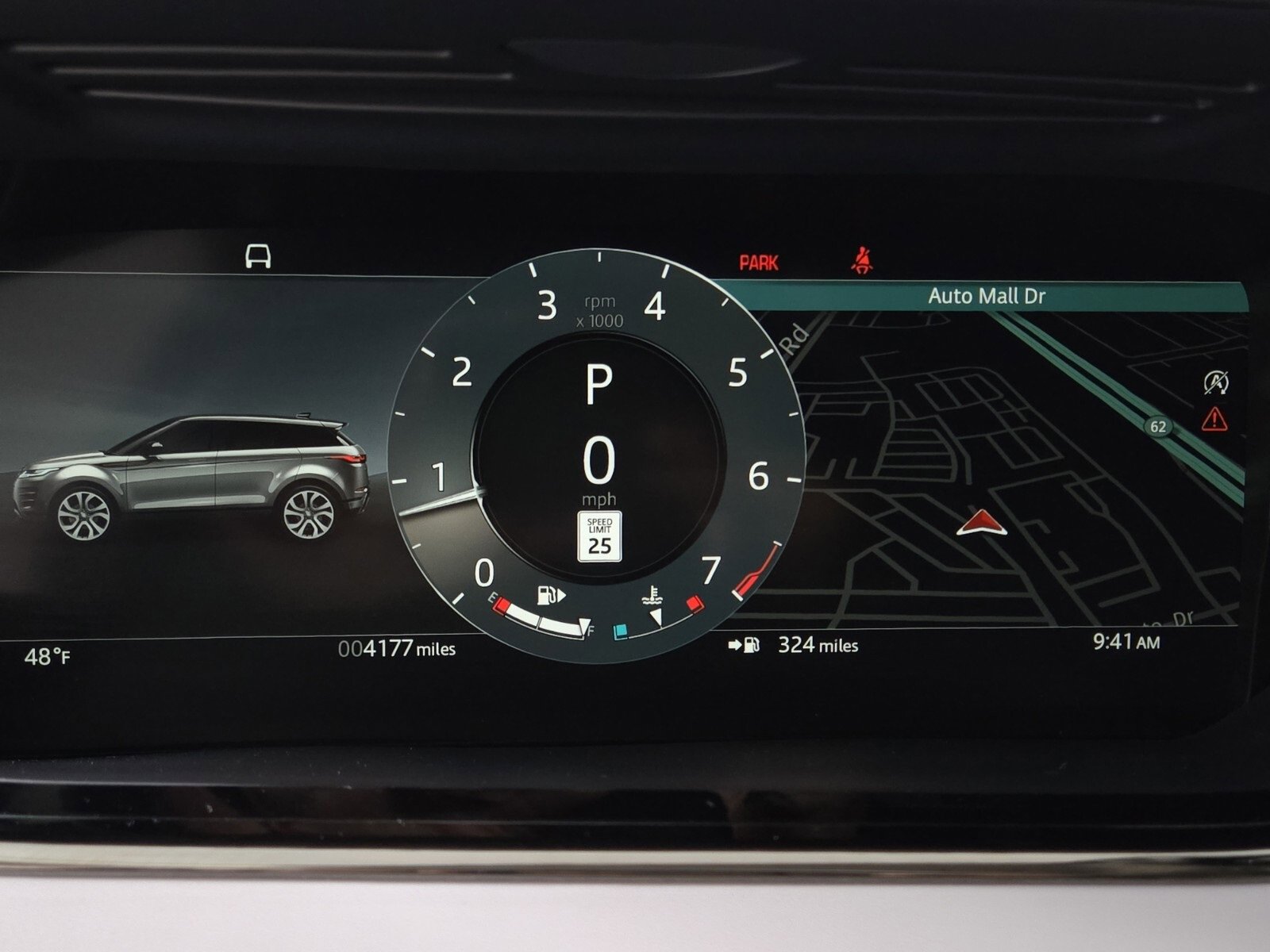 Used 2024 Land Rover Range Rover Evoque Dynamic SE image 32