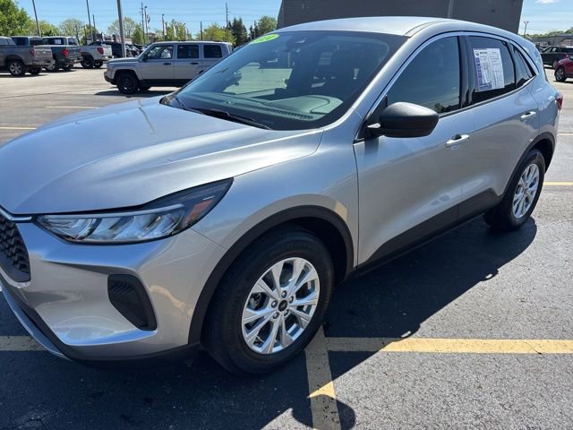 Used 2024 Ford Escape Active AWD/4WD image 17