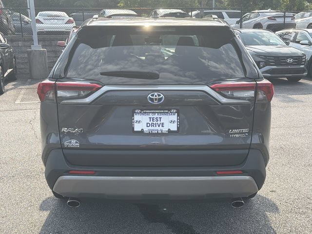 Used 2022 Toyota RAV4 Limited AWD/4WD image 7