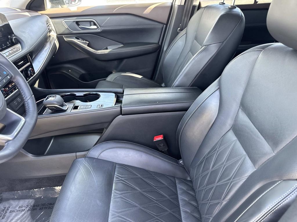 Used 2023 Nissan Rogue Platinum w/ Platinum Premium Package image 27