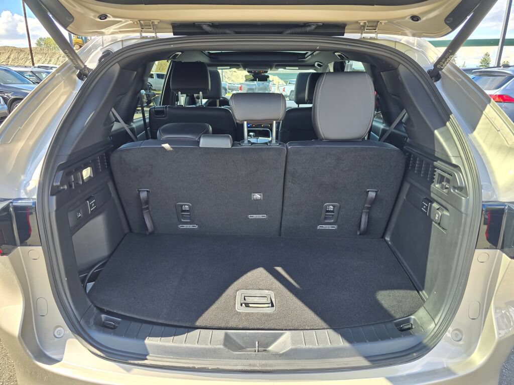 Certified 2025 MAZDA CX-90 Plug-In Hybrid w/ Premium Plus AWD/4WD image 29