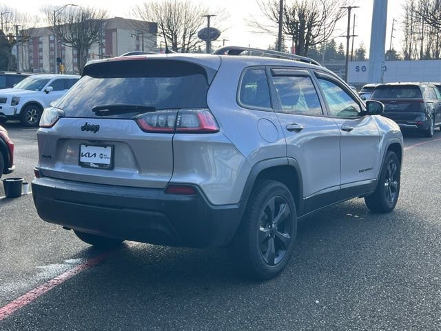 Used 2020 Jeep Cherokee Latitude Plus image 5