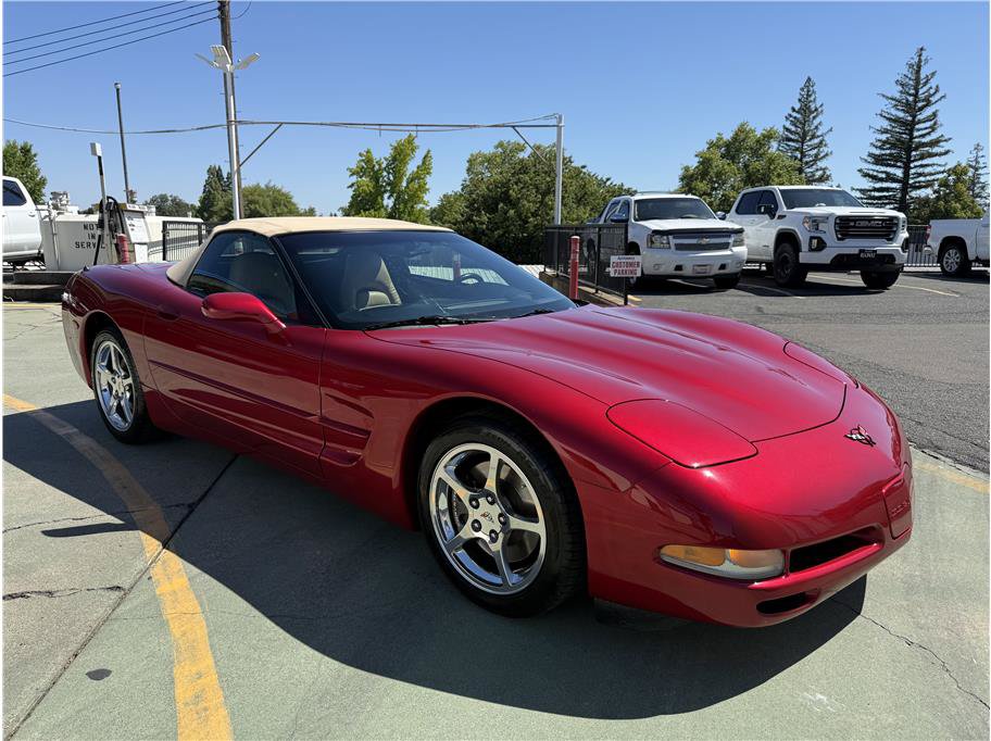 Used 2002 Chevrolet Corvette Convertible w/ Preferred Equipment Group2 RWD image 4