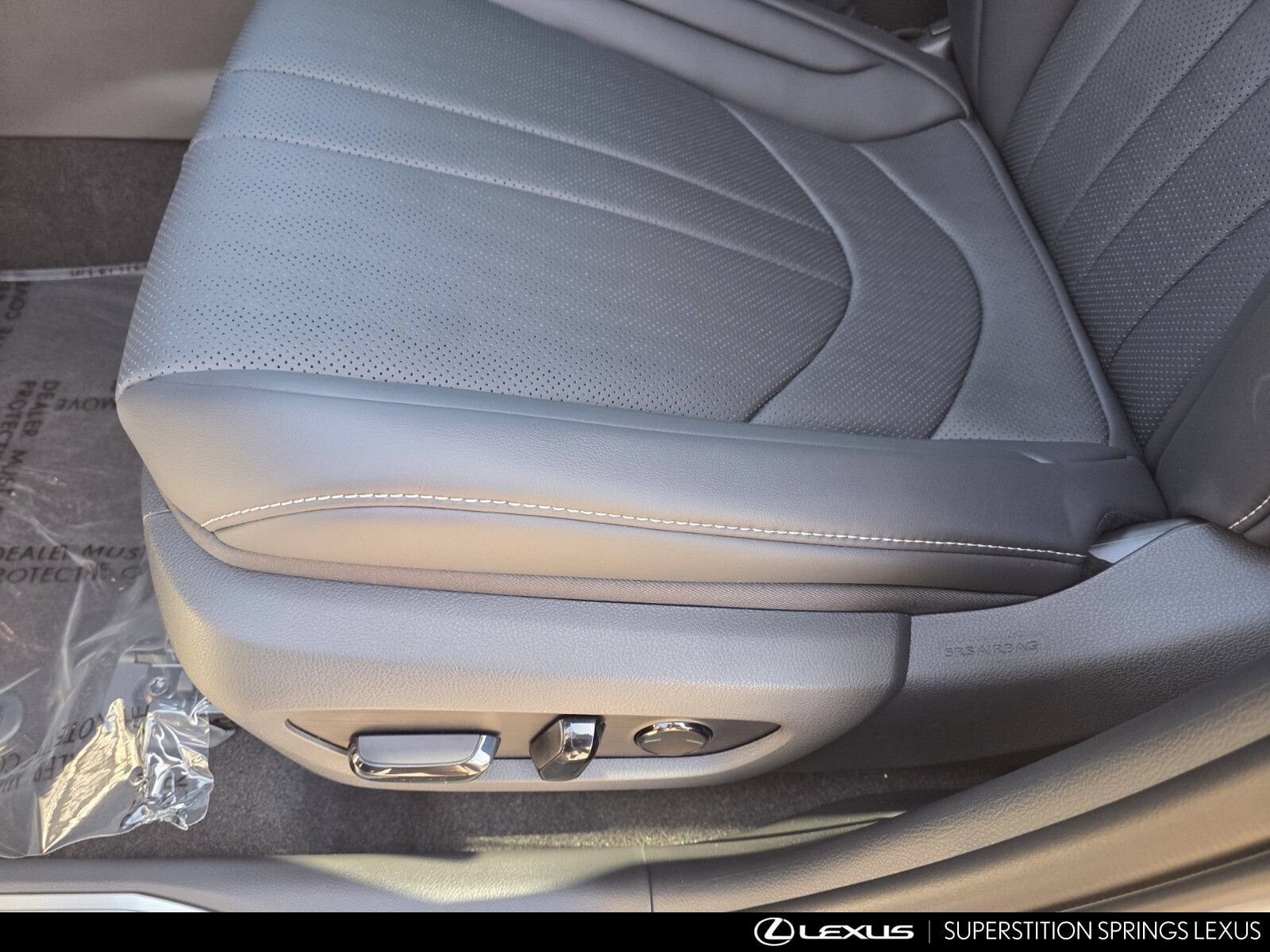 New 2026 Lexus NX 350h F Sport AWD/4WD image 15