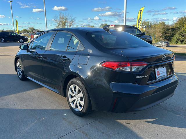 Certified 2025 Toyota Corolla LE FWD image 13