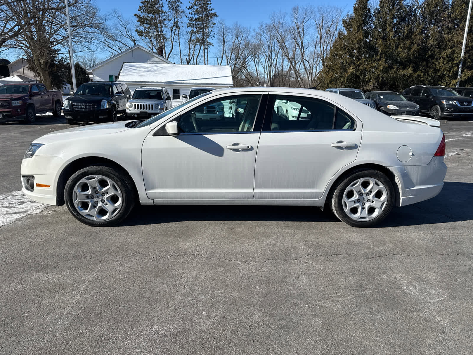 Used 2010 Ford Fusion SE image 6