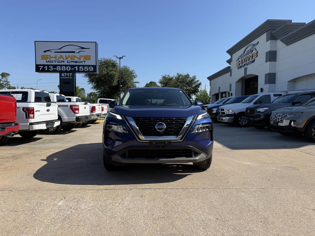 Used 2021 Nissan Rogue SV FWD image 36