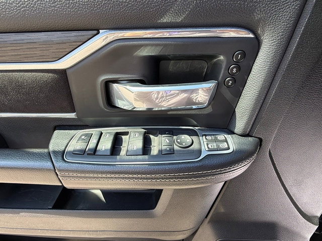 Used 2024 RAM 2500 Laramie w/ Night Edition image 13