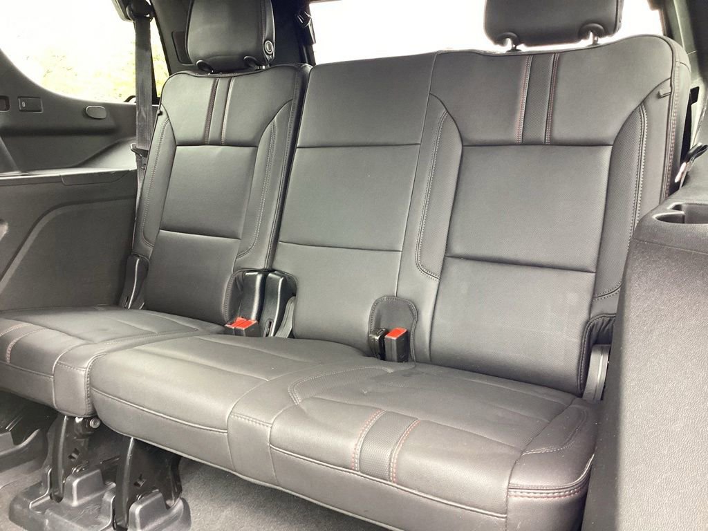 Used 2023 Chevrolet Tahoe RST w/ Luxury Package AWD/4WD image 18