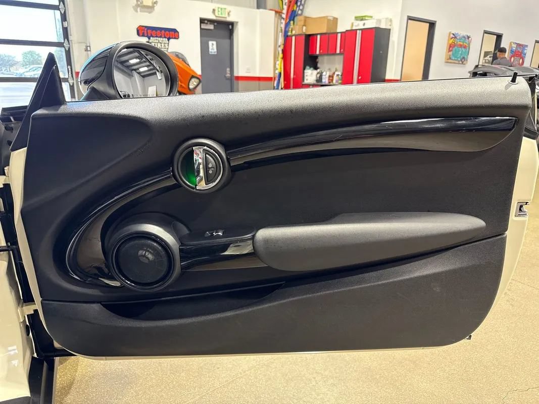 Used 2019 MINI Cooper S w/ Signature Upholstery Package FWD image 63
