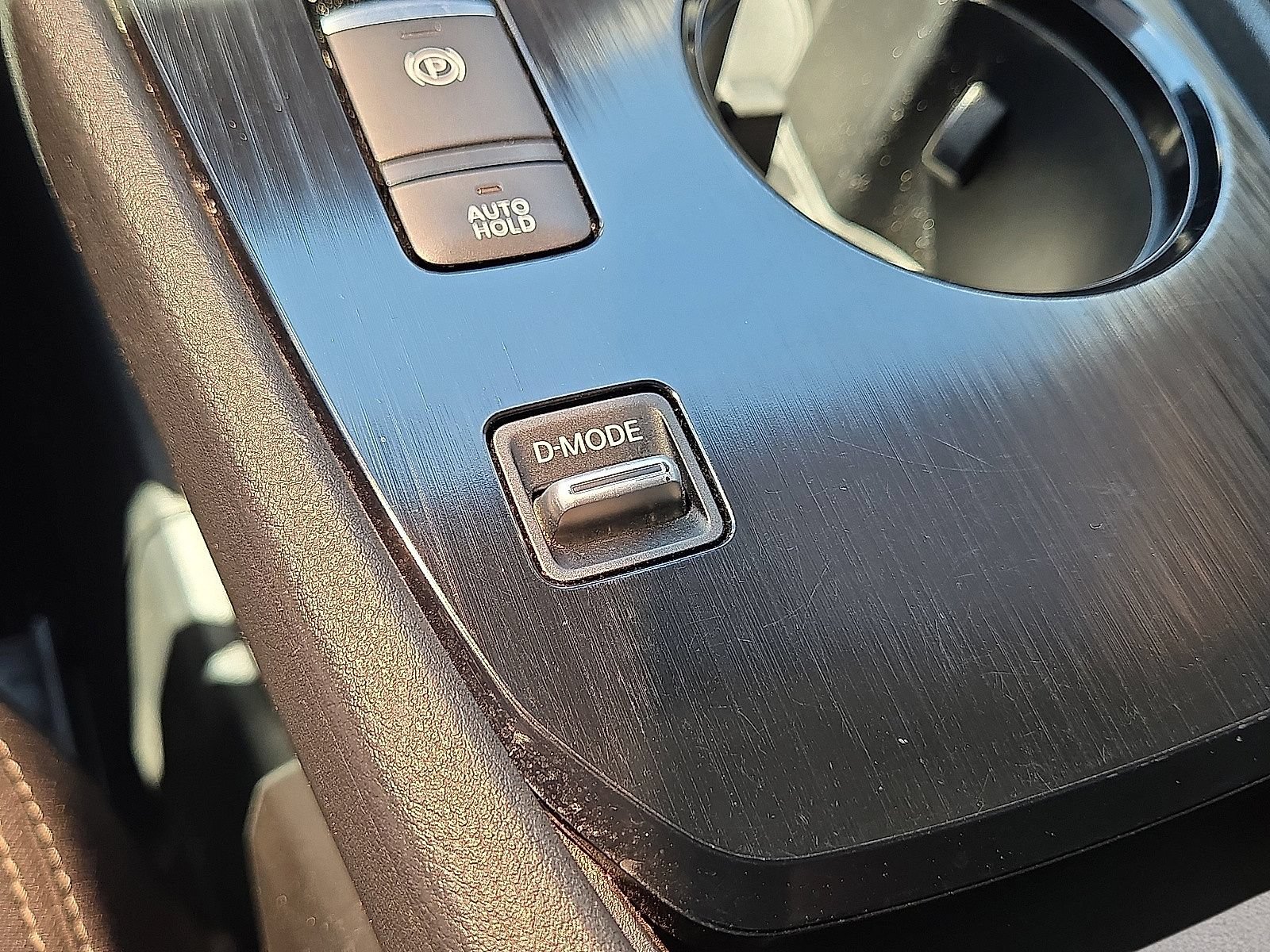 Used 2023 Nissan Rogue S FWD image 28