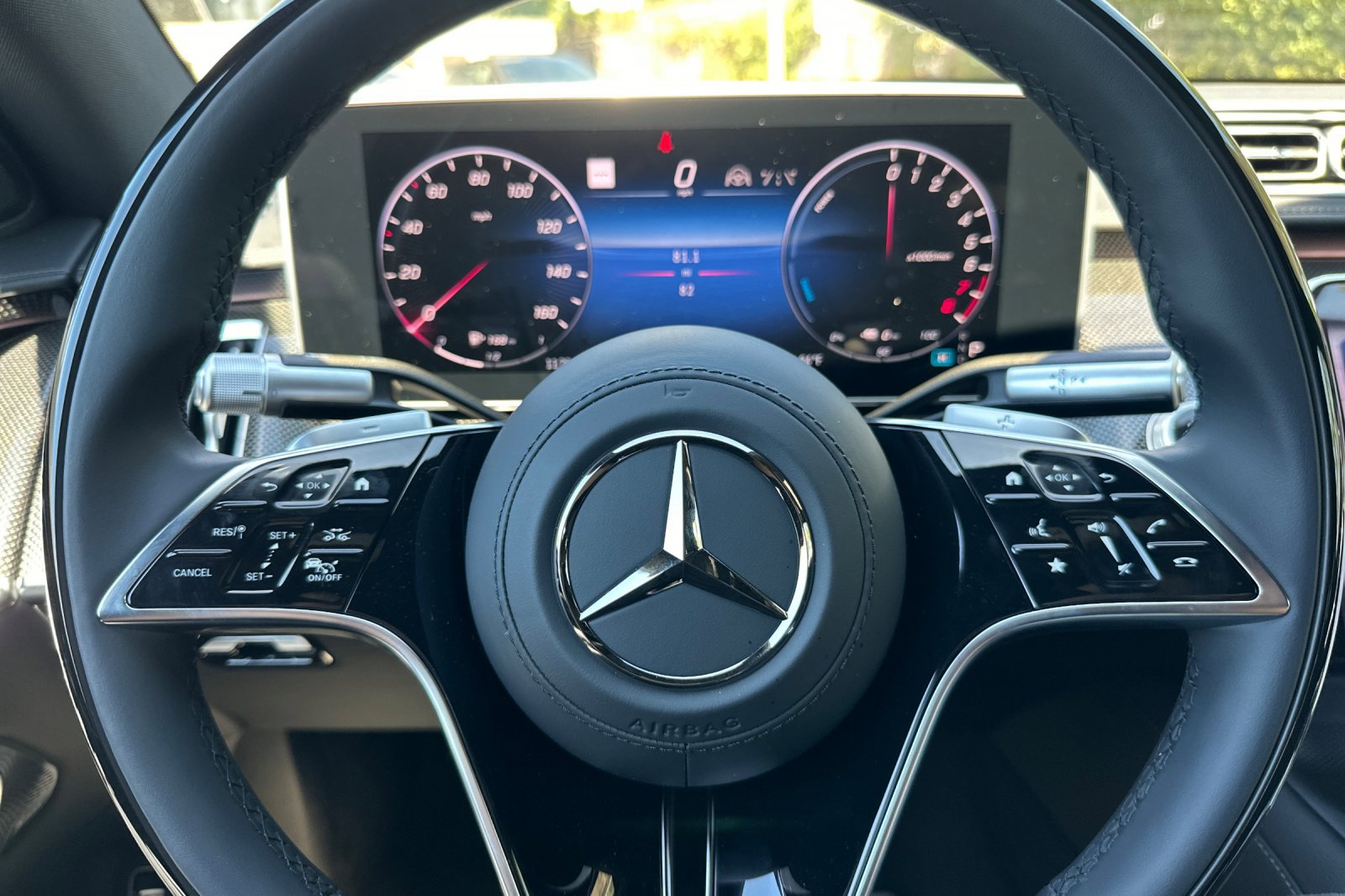 New 2025 Mercedes-Benz S 580e 4MATIC Sedan image 24