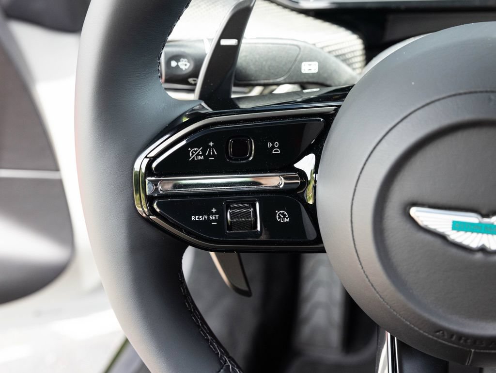 New 2026 Aston Martin V8 Vantage S RWD image 31