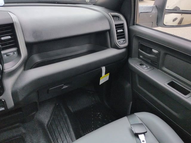 New 2026 RAM 4500 4x4 Crew Cab DRW image 16