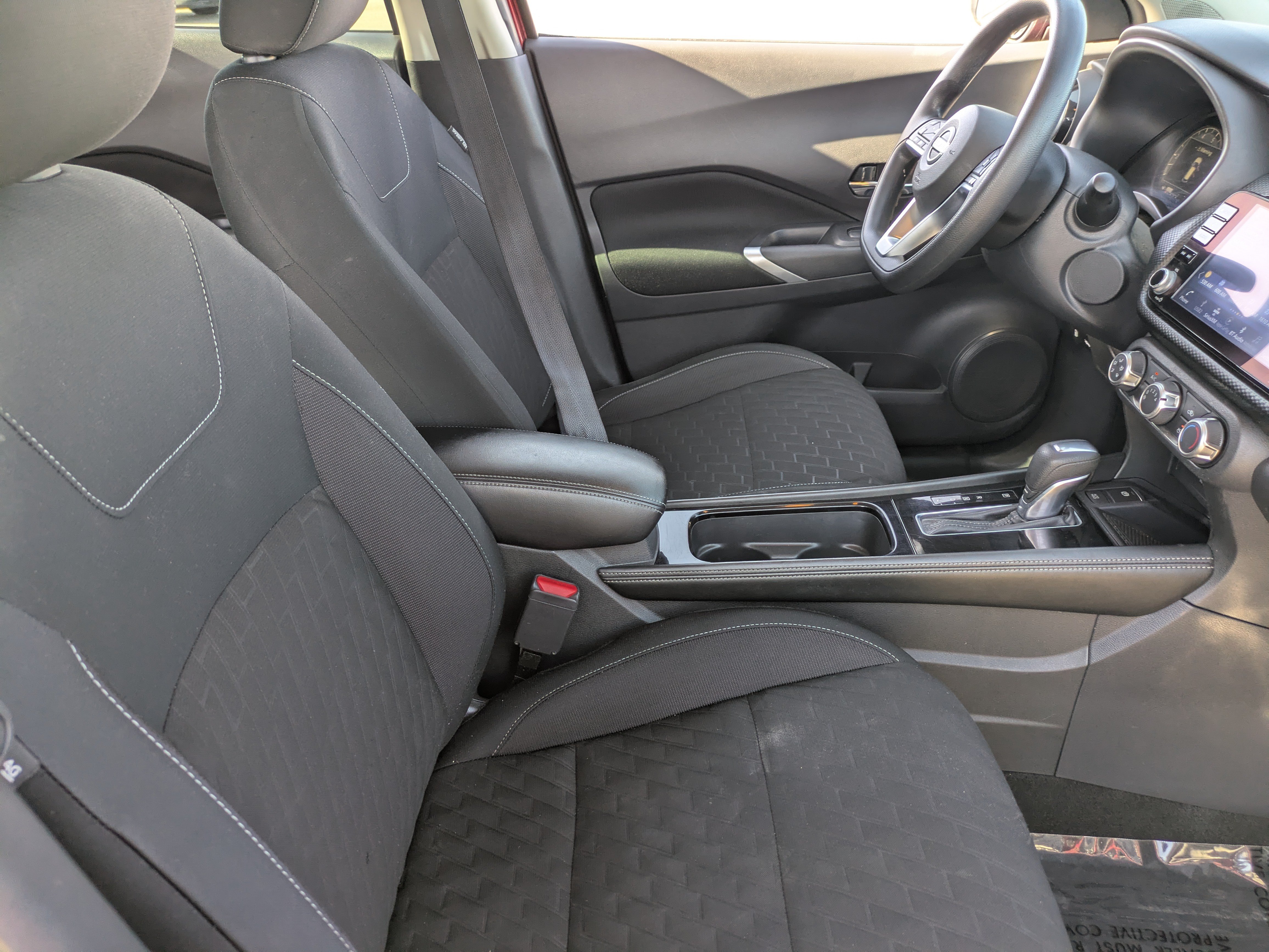 Used 2023 Nissan Kicks SV FWD image 12