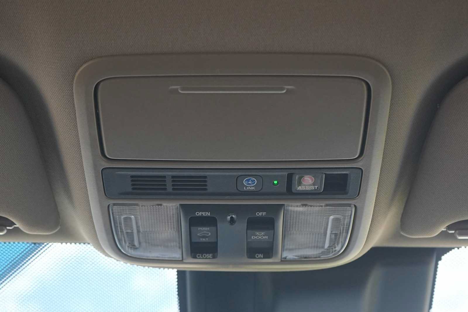Used 2020 Honda Odyssey Touring image 23