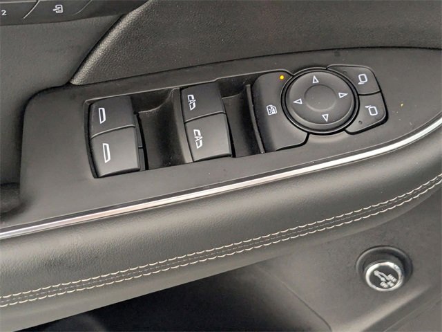 Used 2021 Buick Envision Essence w/ Sport Touring Package image 12