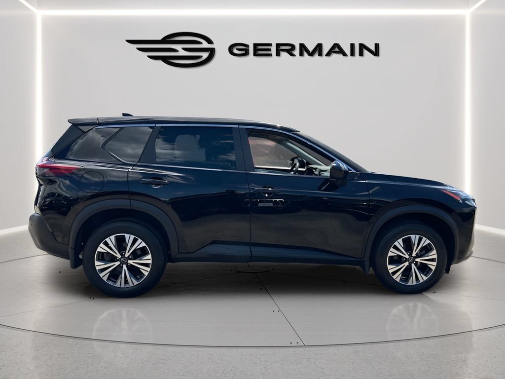 Used 2023 Nissan Rogue SV AWD/4WD image 9