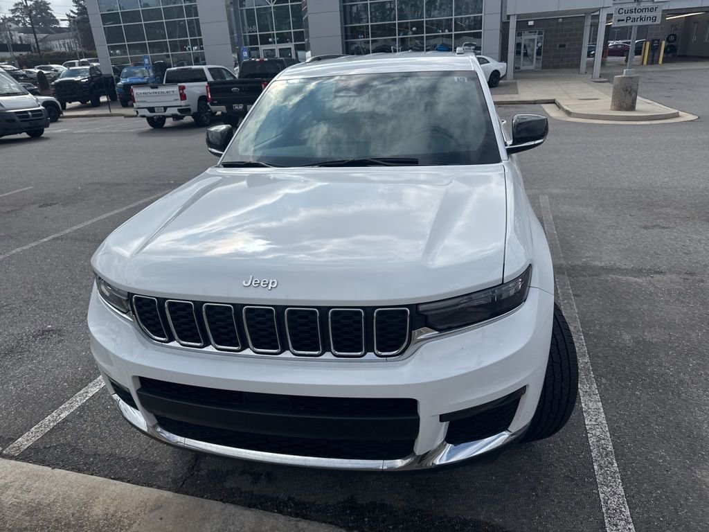 Used 2023 Jeep Grand Cherokee L Limited image 2