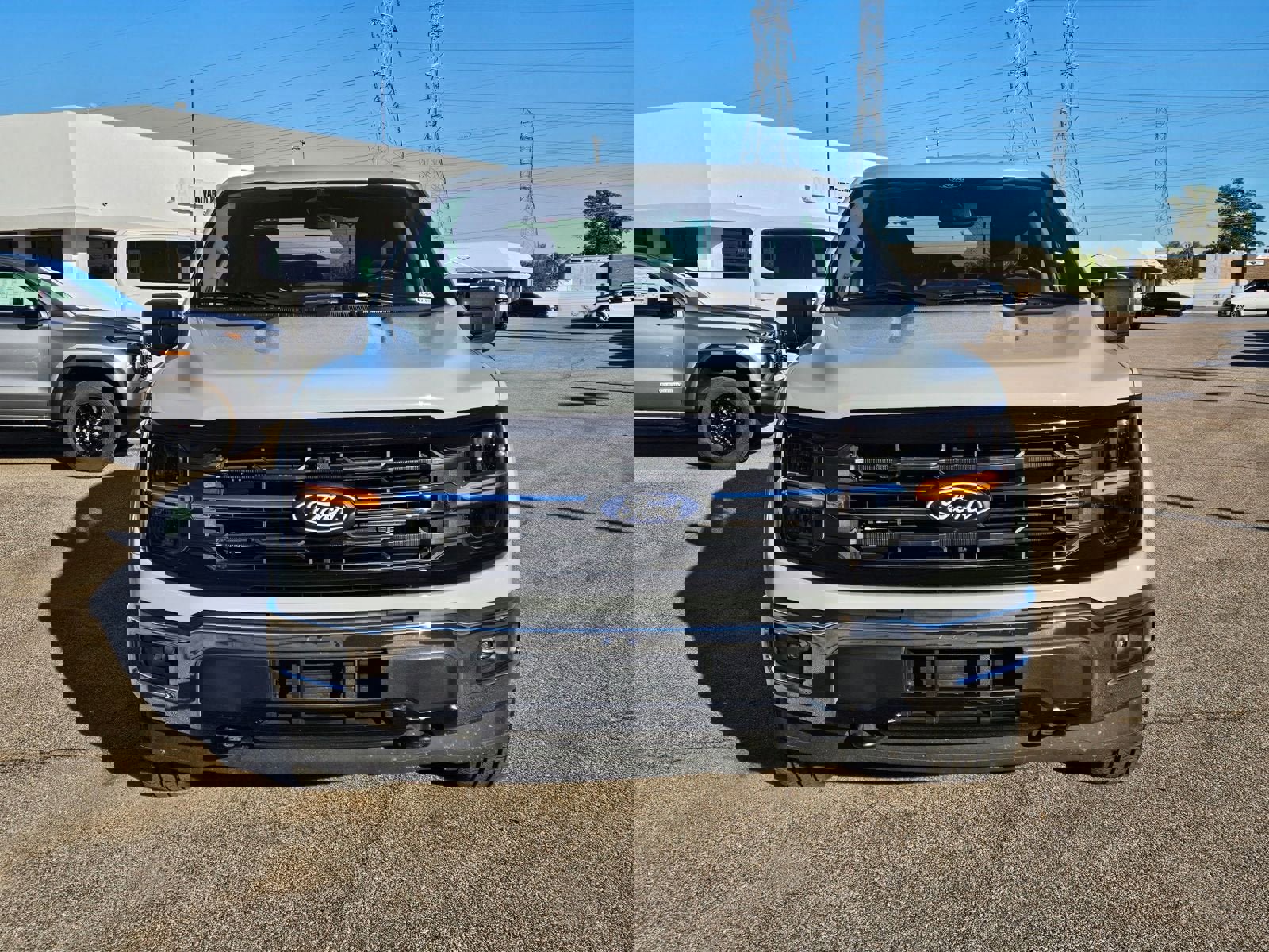 Used 2024 Ford F150 XLT w/ Mobile Office Package image 9