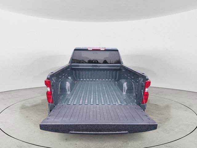 Used 2025 Chevrolet Silverado 1500 LT AWD/4WD image 16