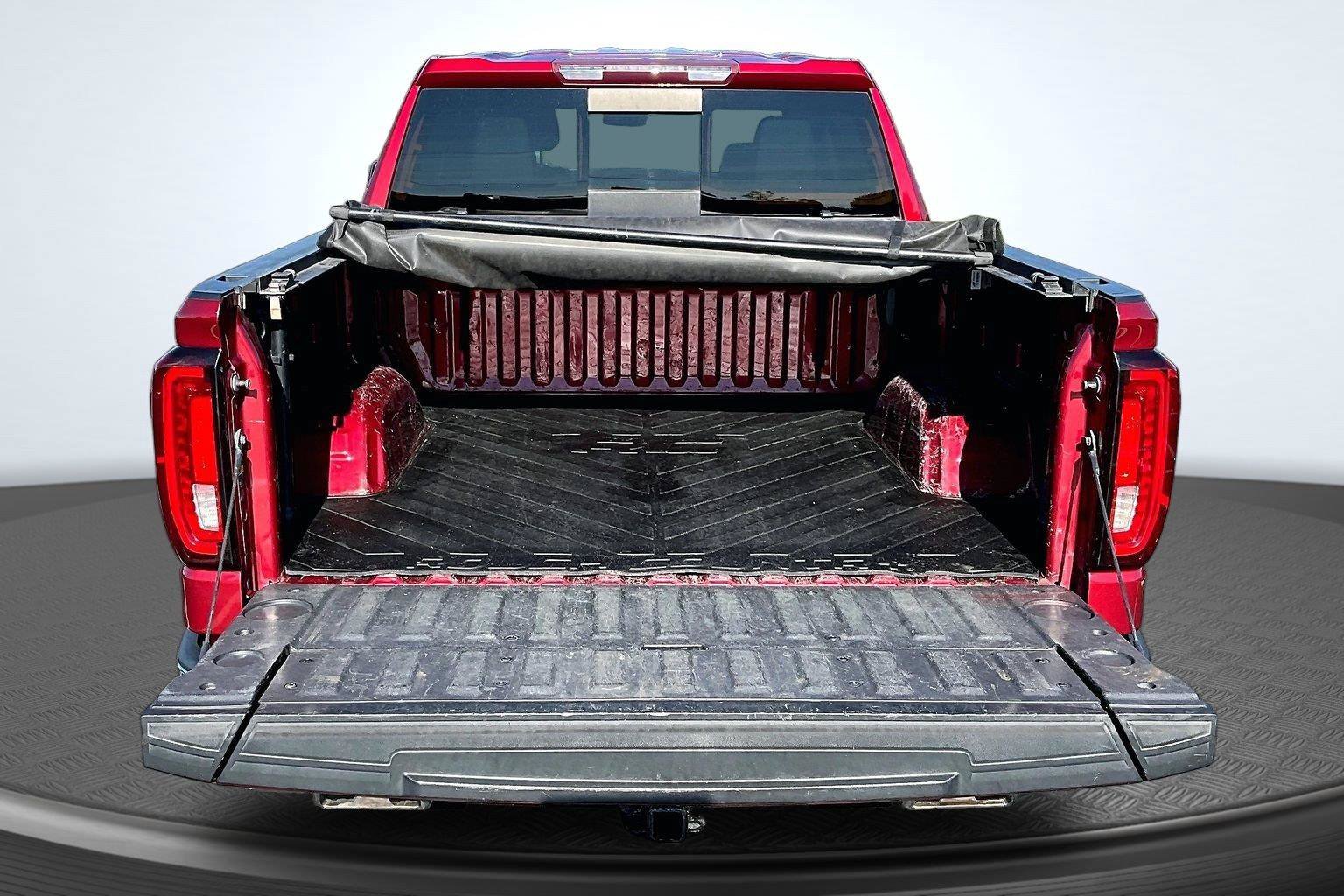 Used 2019 GMC Sierra 1500 SLT w/ SLT Premium Package AWD/4WD image 5