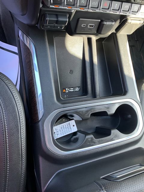 Used 2020 GMC Sierra 1500 Denali w/ Denali Ultimate Package AWD/4WD image 27