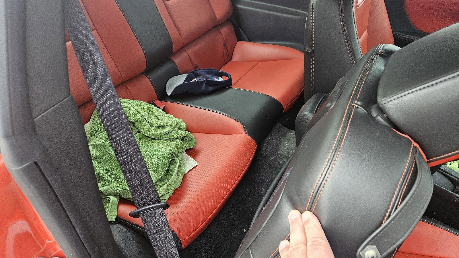 Used 2010 Chevrolet Camaro SS w/ LPO, Ground Effects Package image 17