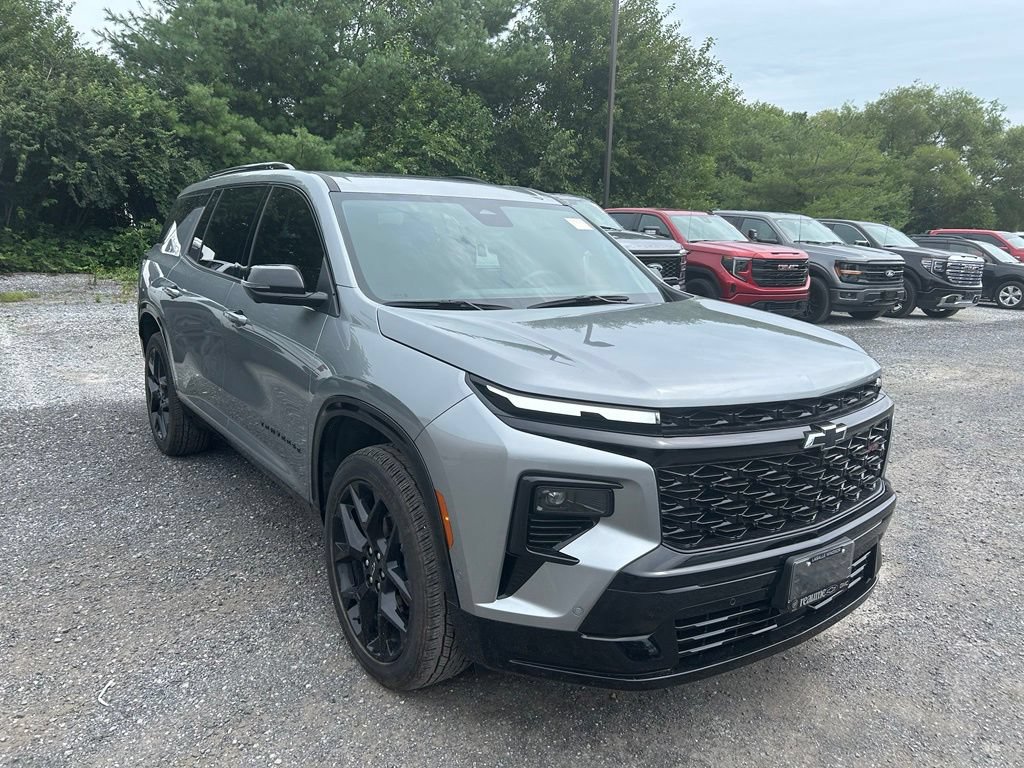 Used 2024 Chevrolet Traverse RS AWD/4WD image 16