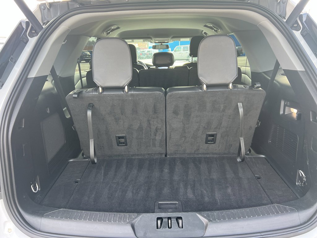 Used 2024 Ford Explorer Limited image 52