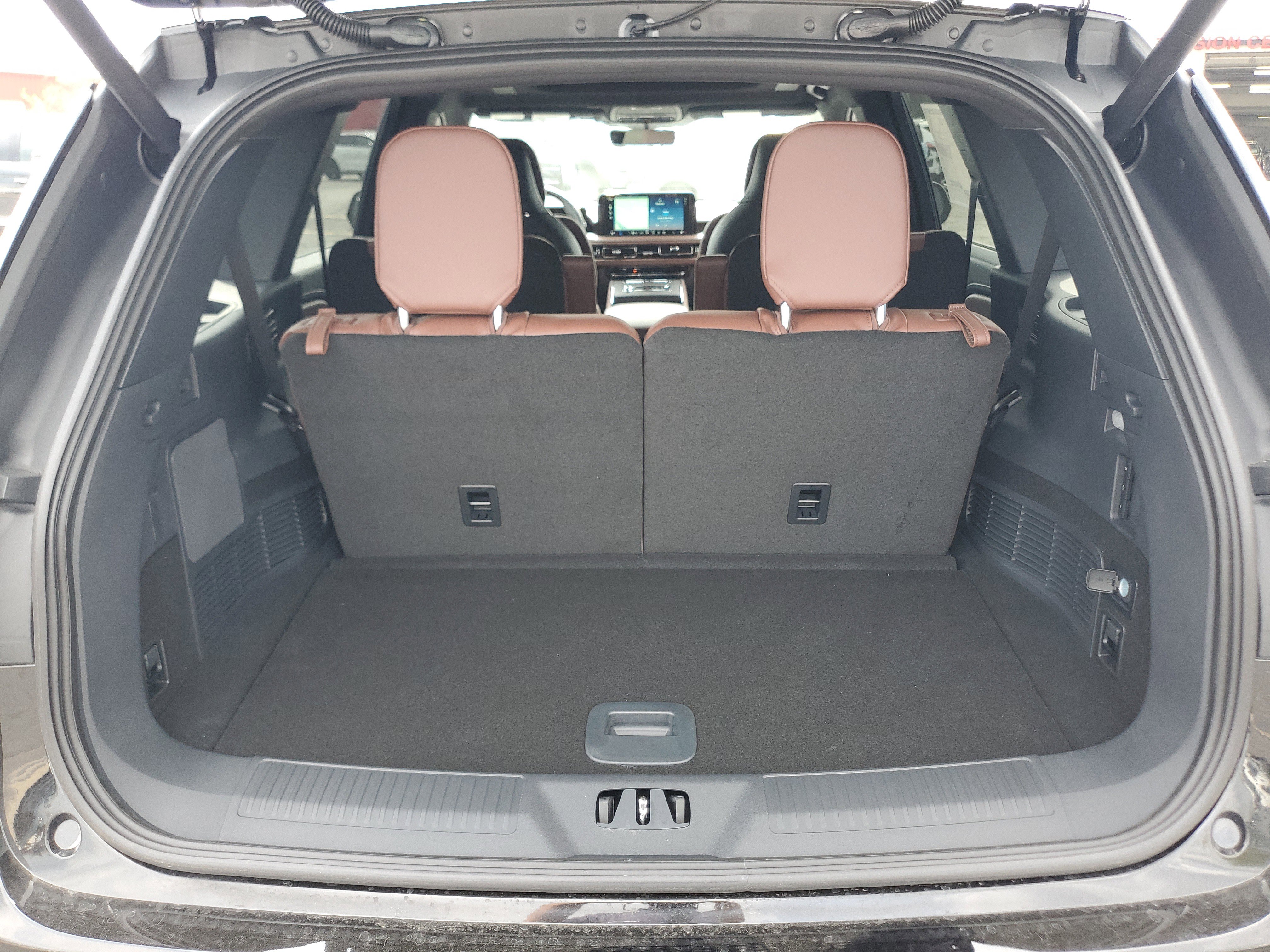 New 2026 Lincoln Aviator Reserve AWD/4WD image 27