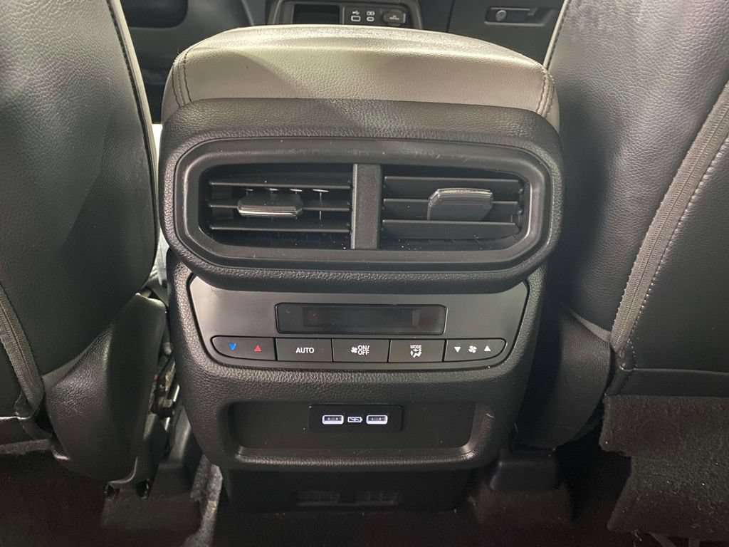 Used 2023 Honda Pilot EX-L image 12